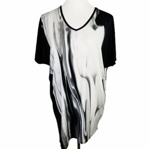 Fylo London Women's Small Grey Marble Digital Print‎ V-Neck Tunic Top Black